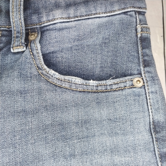 Lucky Brand Ava Mid-Rise Skinny Ankle Jeans - Picture 7 of 11